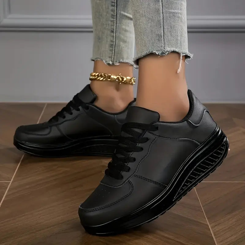 Qira - Platform Lace-Up Sneakers - Blue