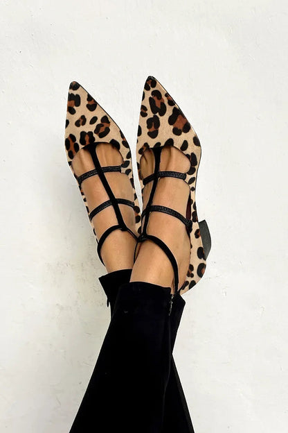 Saina - Sleek Pointed-Toe Ballerina Flats - Khaki