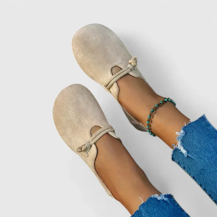 Odera - Supportive Loafers - Beige