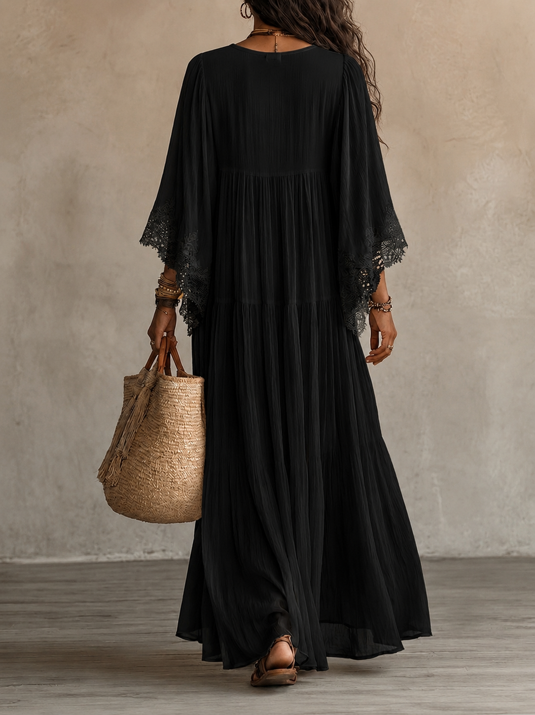 Annelis - Ethereal Maxi Dress - Black
