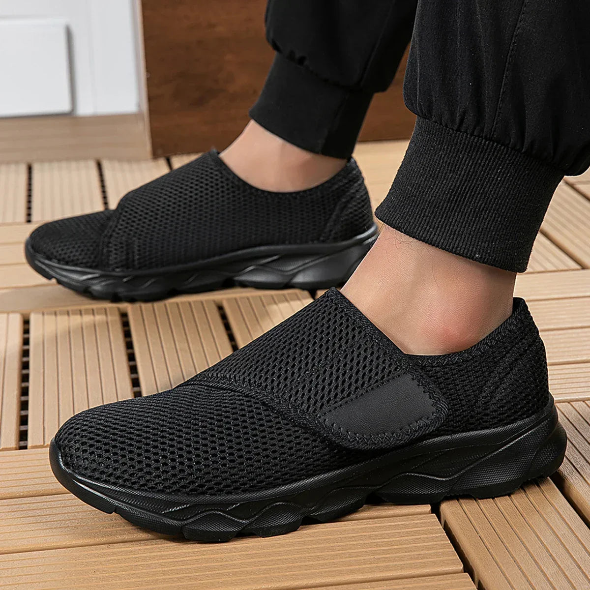 Eudora - Cushioned Comfort Walking Shoes - Black