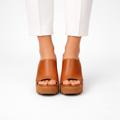 Melisande - Polished Platform Heels - Brown