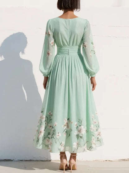 Maribel - Soft-Touch V-Neck Pleated Dress - Light Green