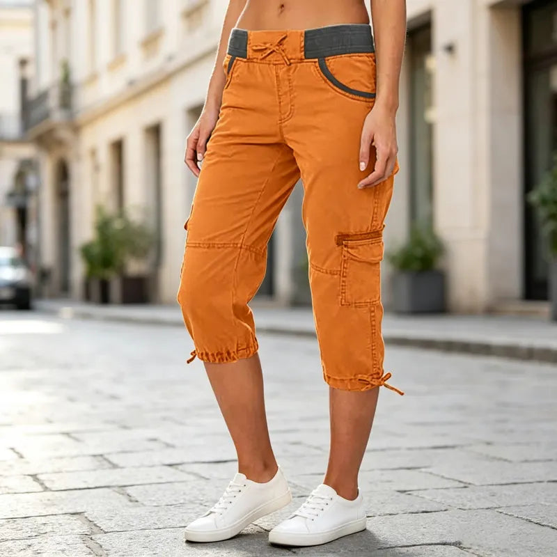 Astrelia - Utility Cargo Capri Pants - White