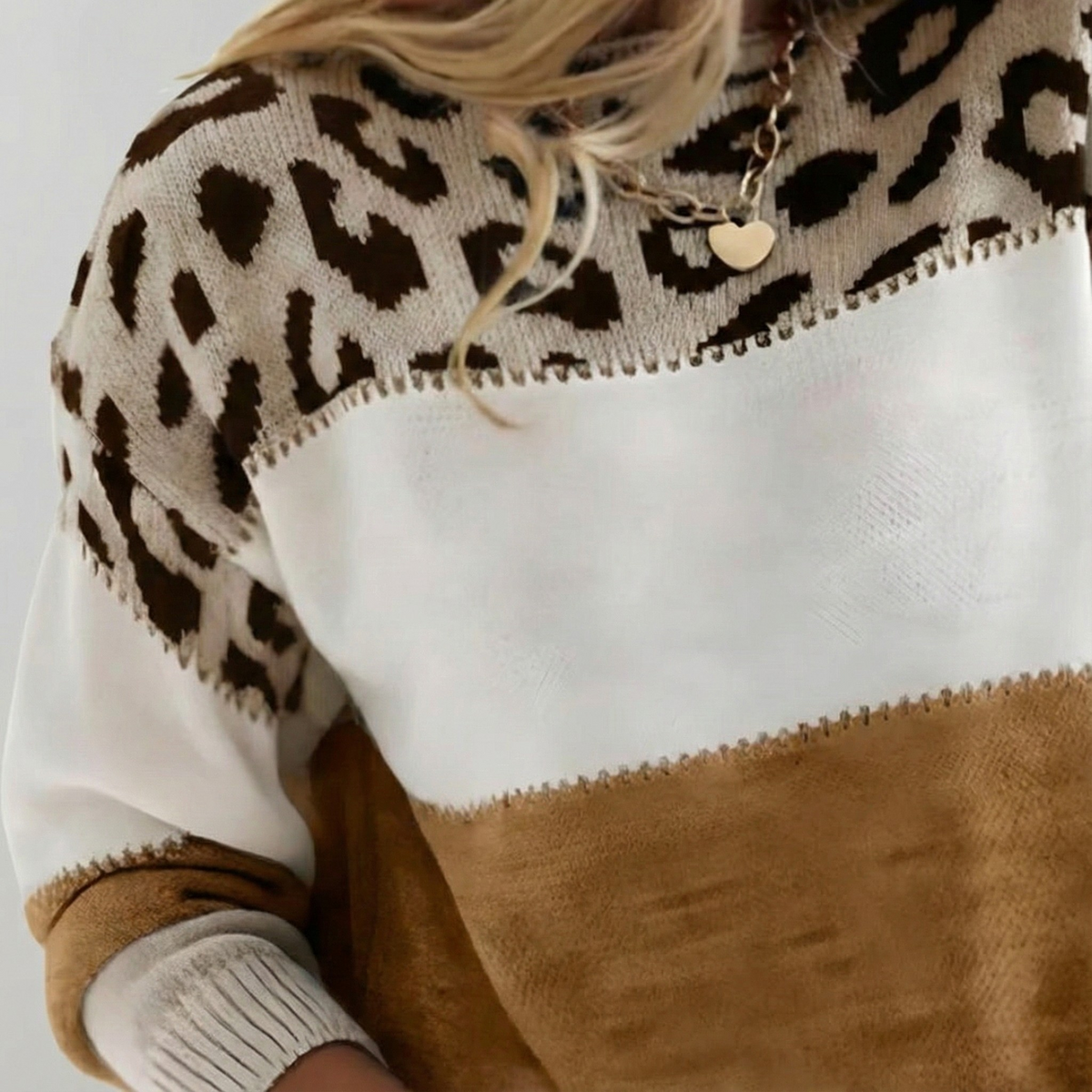Arlaya - Soft-Touch Leopard Jumper - Grey