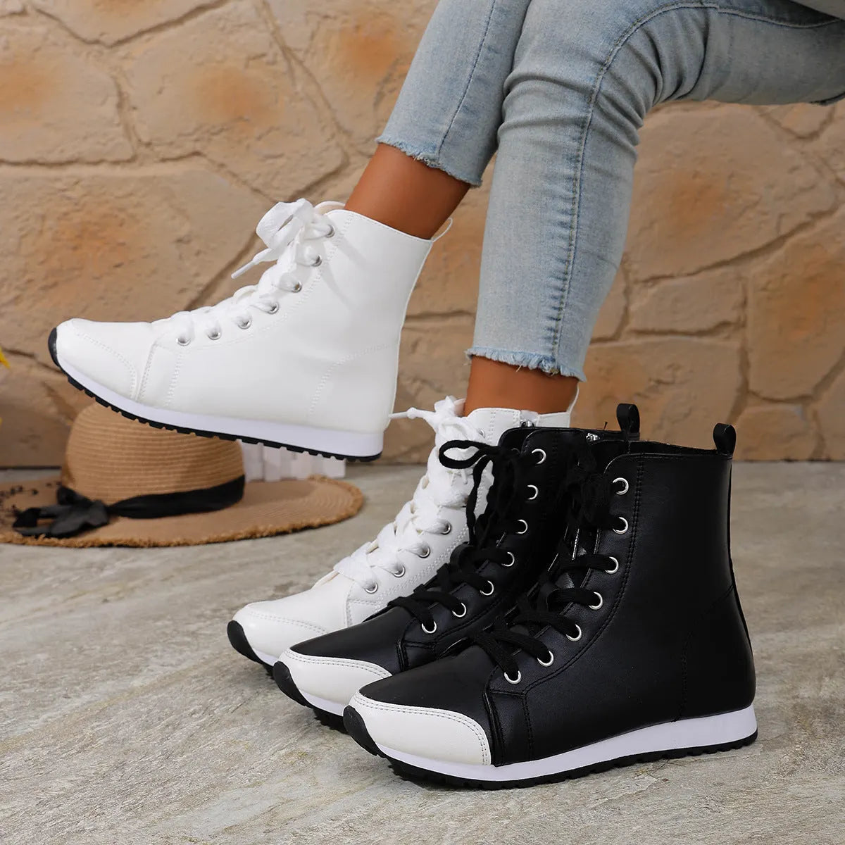 Deloriane - Casual Lace Up Ankle Boots - Black