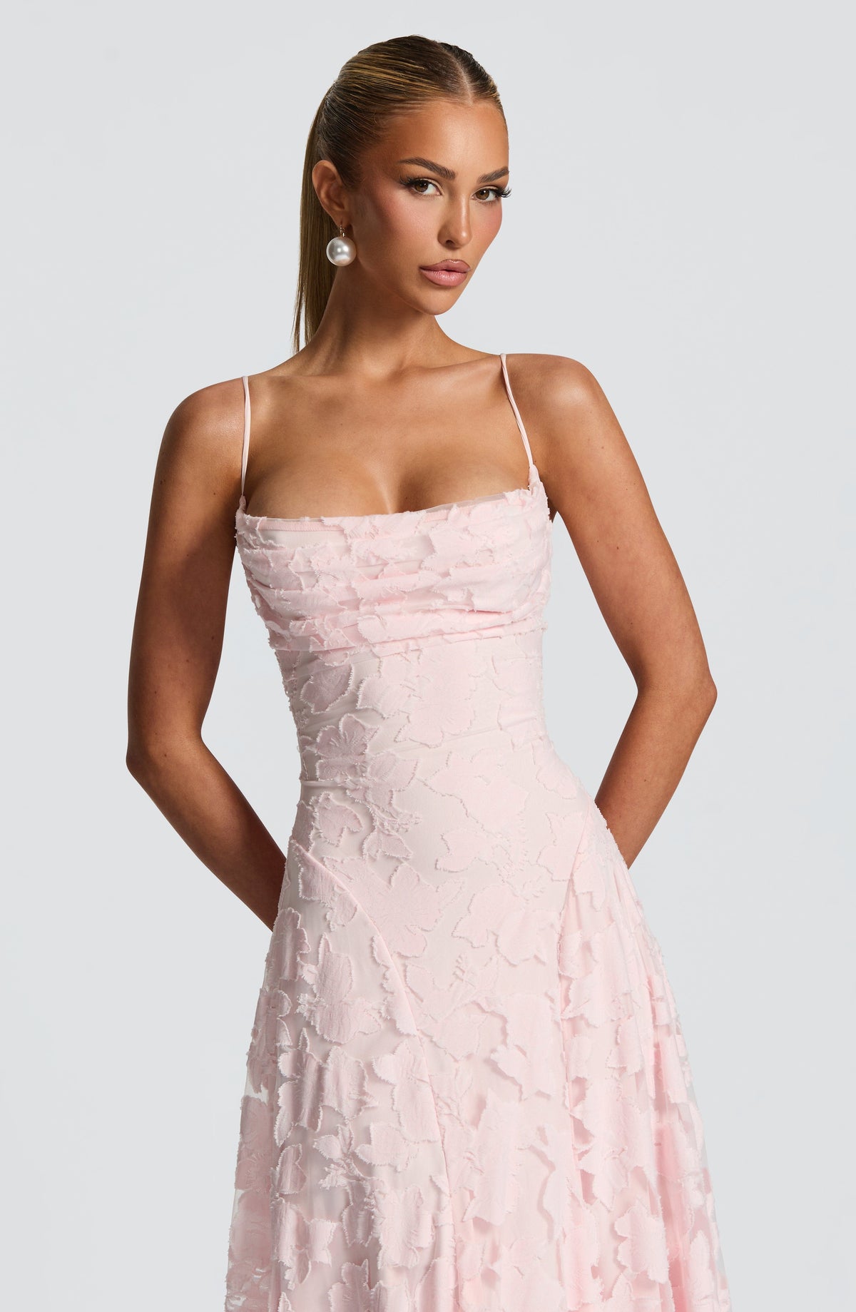 Veya - Lustrous Evening Dress - Ivory