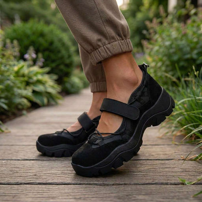 Cressie - Cushioned Loafers - Black