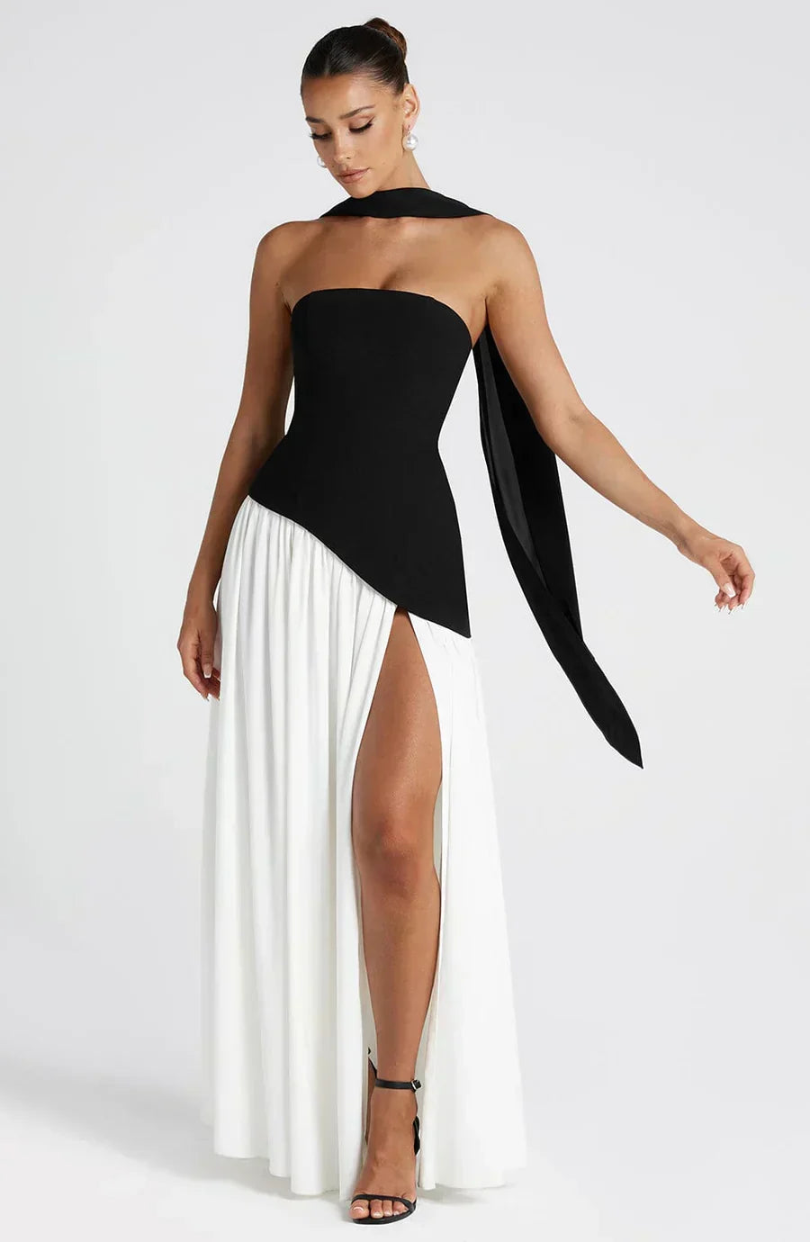 Rynellea - Elegant Strapless Evening Dress - Black/White