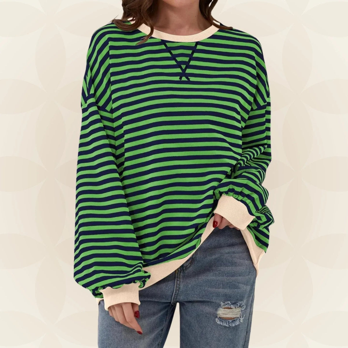 Thessaria - Soft-Touch Oversized Sweater - Black