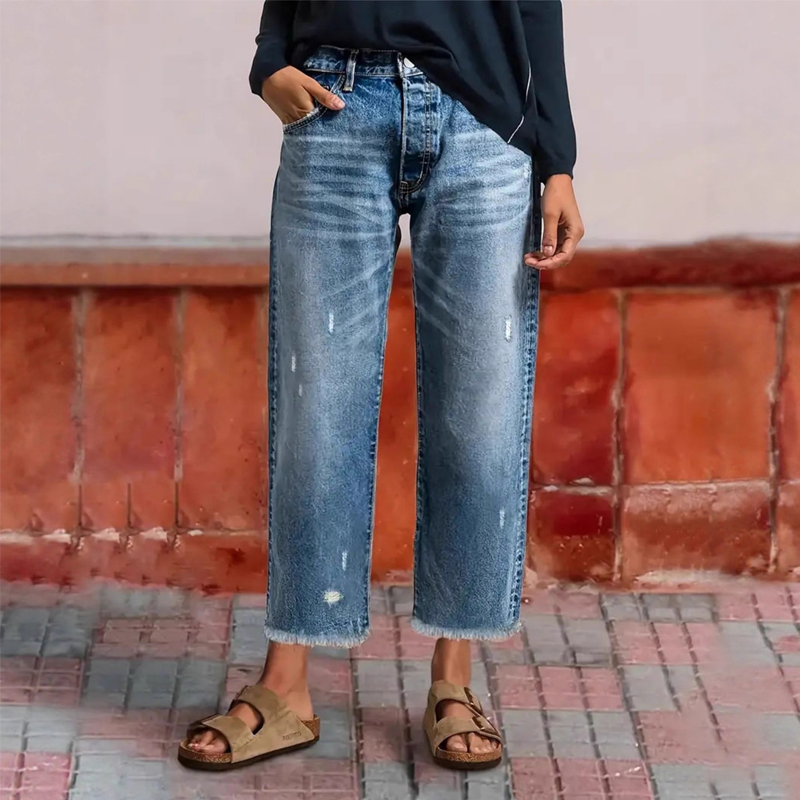 Yarelia - Straight Leg Jeans - Classic Blue