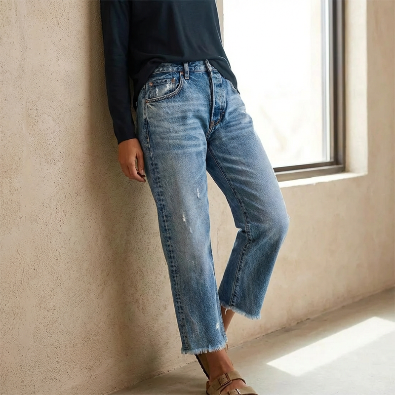 Yarelia - Straight Leg Jeans - Classic Blue